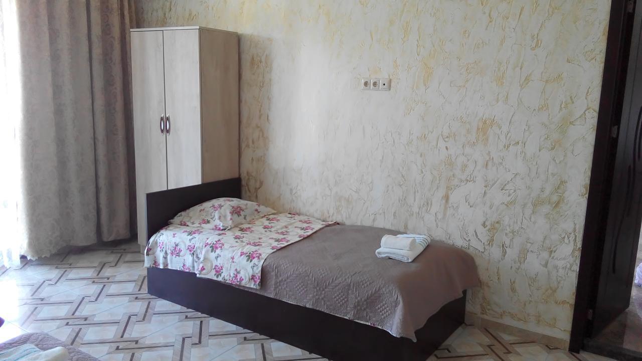 Guest House Vitali Gonio Luaran gambar
