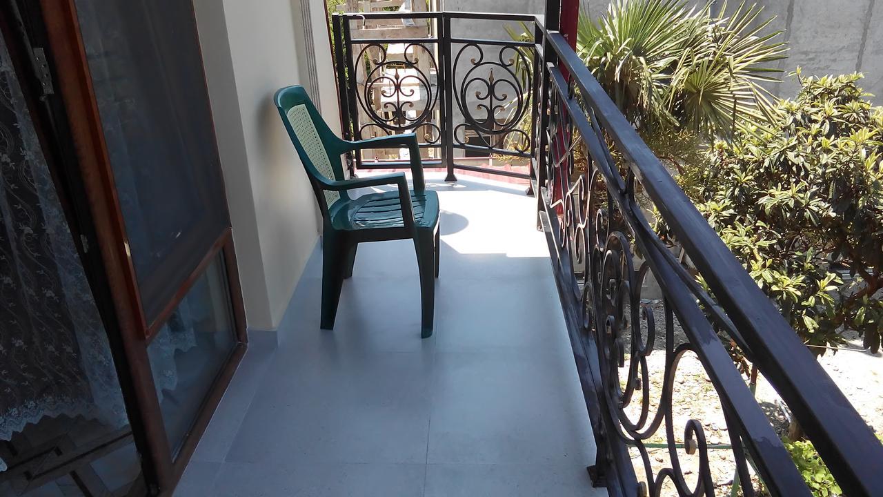 Guest House Vitali Gonio Luaran gambar