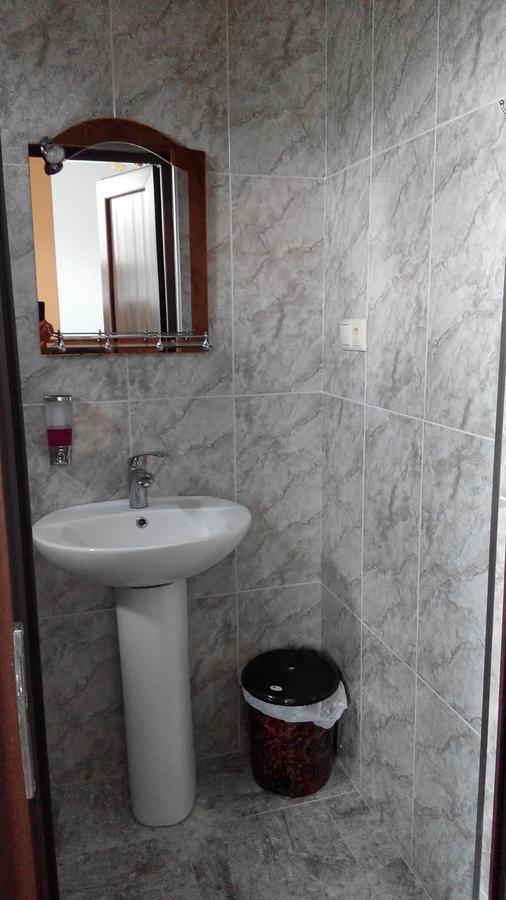 Guest House Vitali Gonio Luaran gambar