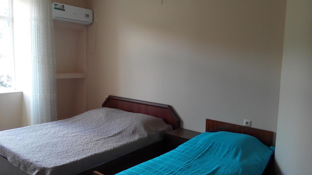 Guest House Vitali Gonio Luaran gambar